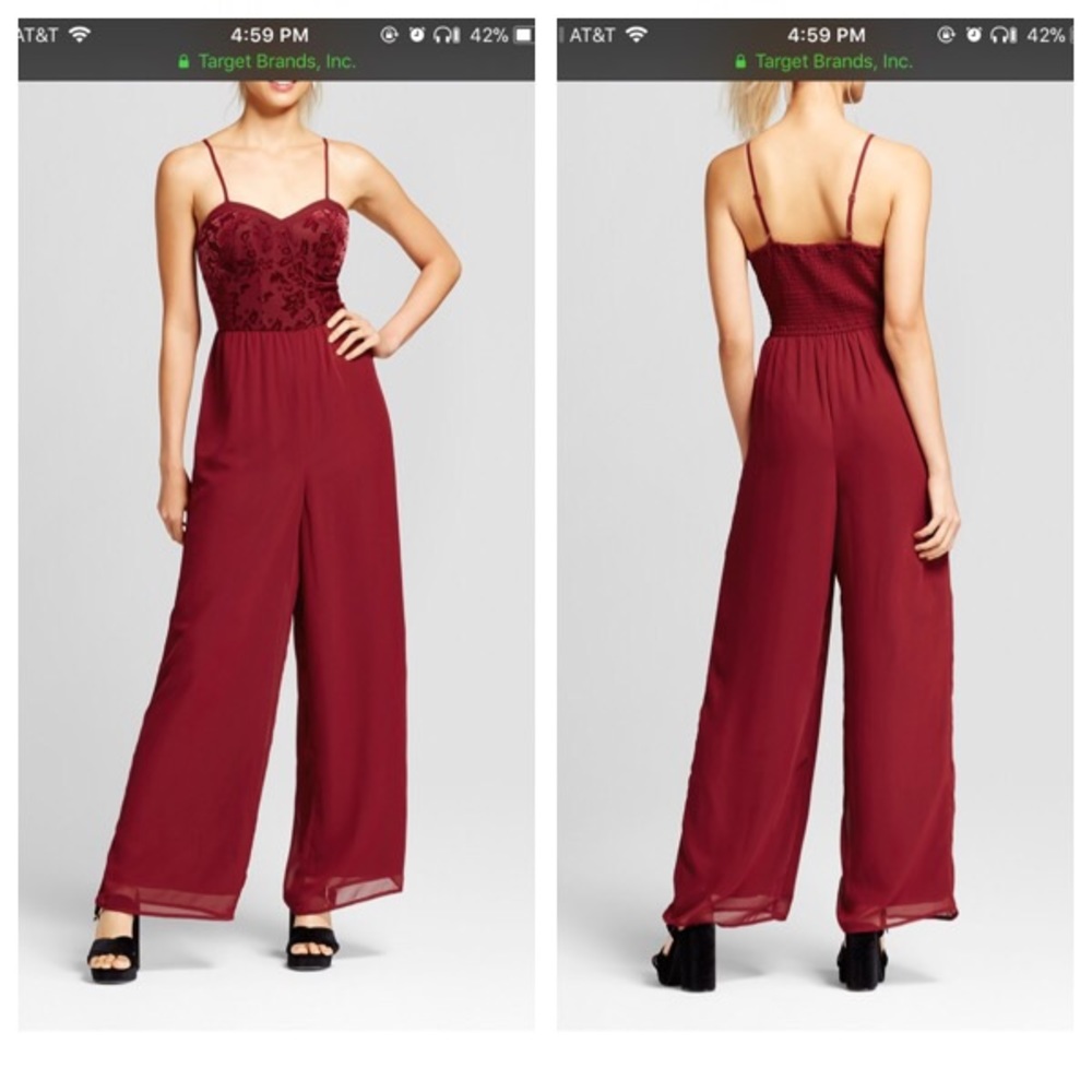 Wide Leg Jumpsuit 🌹